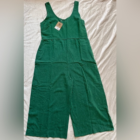 Patagonia Woman’s Garden Island Jumpsuit - Picture 2 of 10